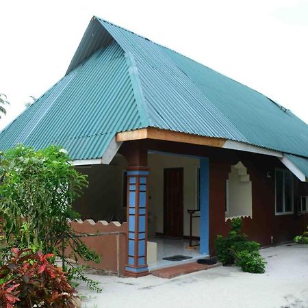 Meremeta Lodge Utende Exterior foto
